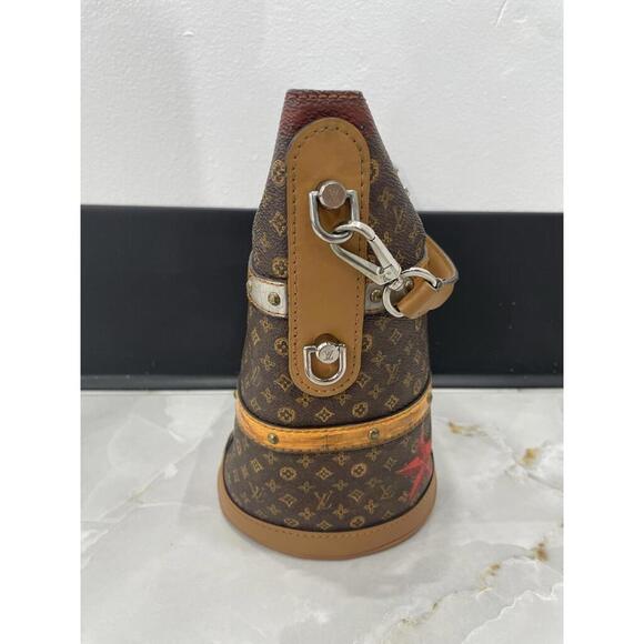 Louis Vuitton LIMITED EDITION TRANSFORMED MONOGRAM TIME TRUNK BAG - Picture 8 of 9